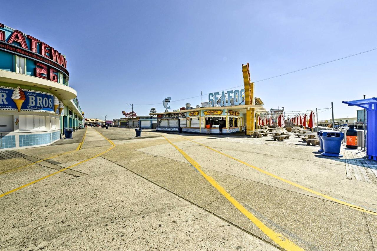 North Wildwood Condo With Pool, Walk To Boardwalk! Exterior photo